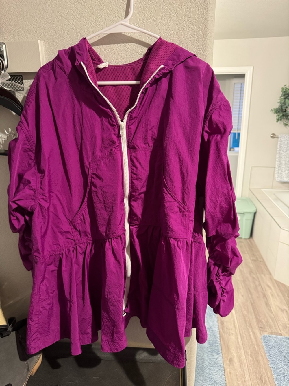 Women’s Hooded Windbreaker Jacket in Magenta